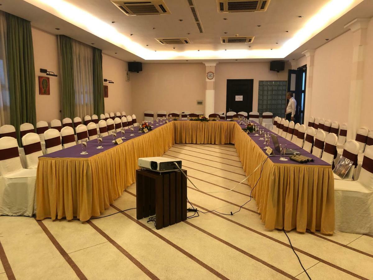 Villa Hue Hotel Екстер'єр фото